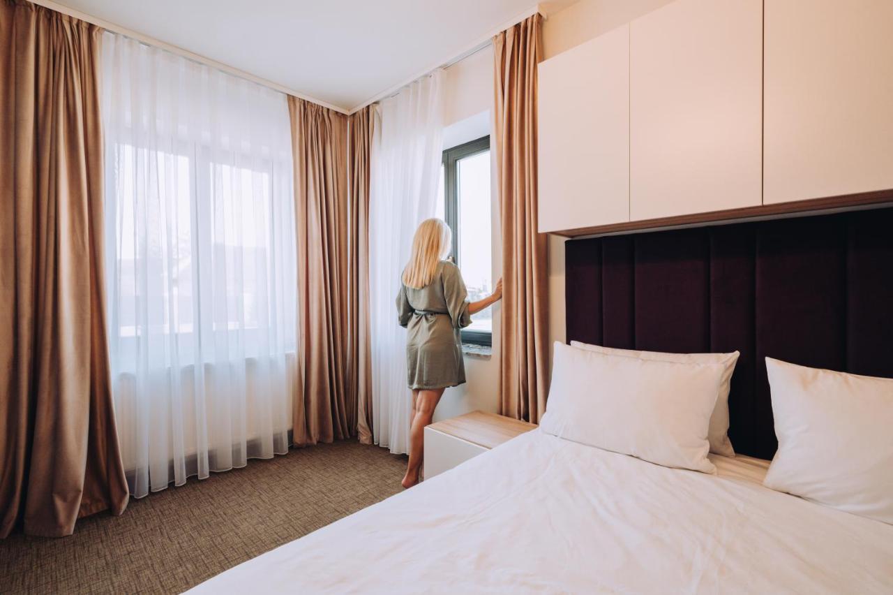 Klia Otel Sînmartin Dış mekan fotoğraf